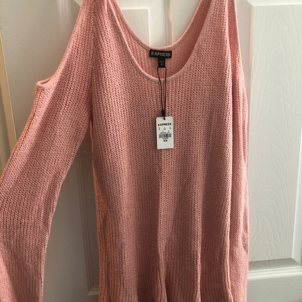Express Sweater - Picture 4 of 4